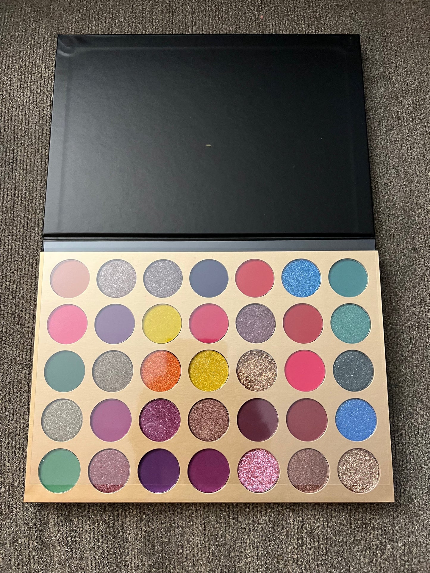 Eyeshadow Palette